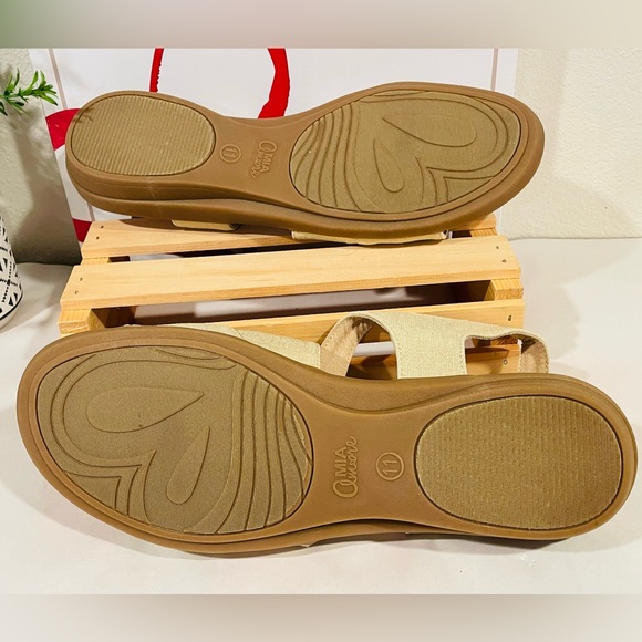 NIB Mia Amore “Terry” Women's Gold Metallic Linen Hook & Loop Strappy Sandals. - Picture 10 of 10